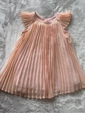 GAP Pleated Peach-Pink Flutter Sleeve Dress